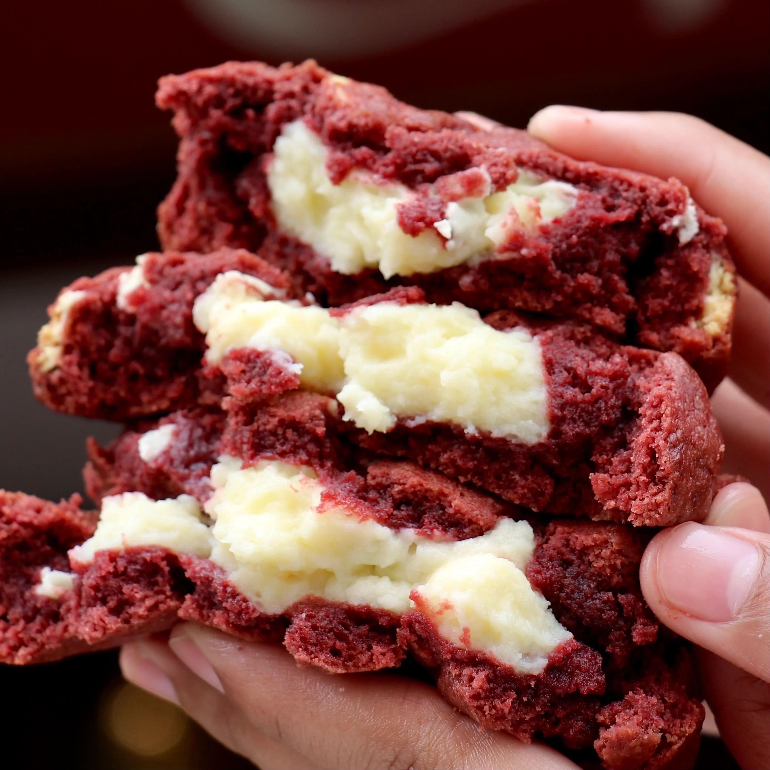 Red Velvet Cheesecake - Image 3